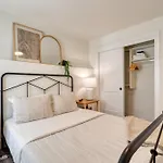Stay Portland Collection - The Madison Farmhouse - Vintage Shops & Espresso